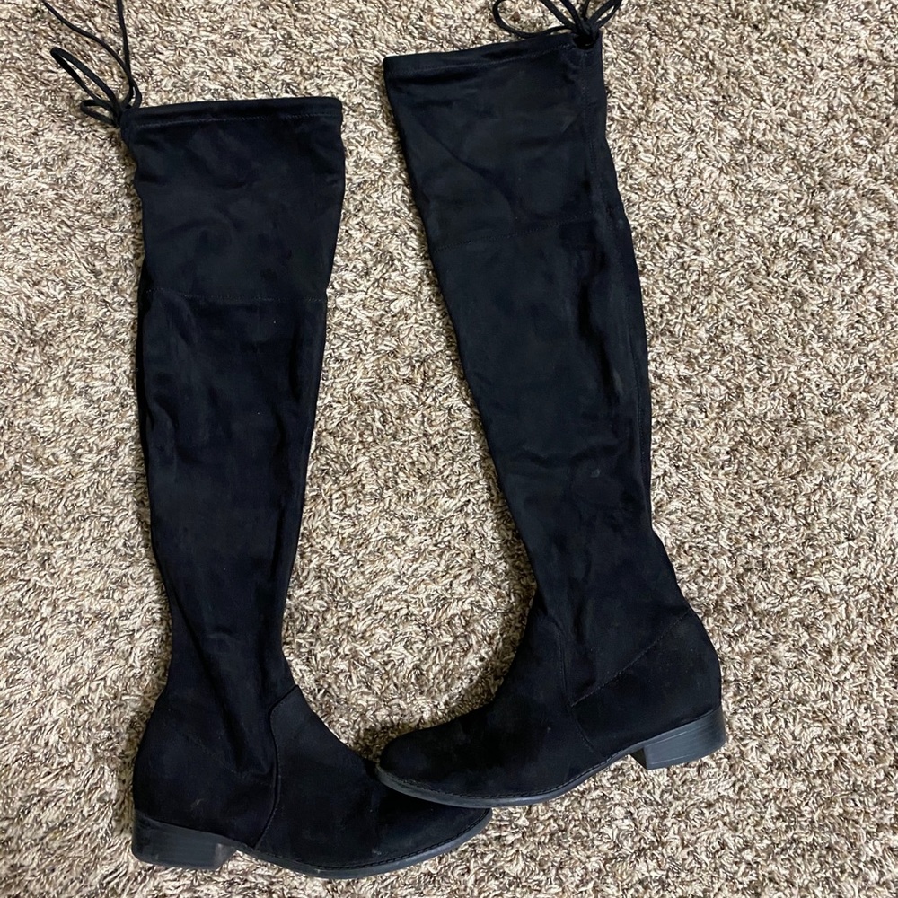 Knee high fabric black boots
